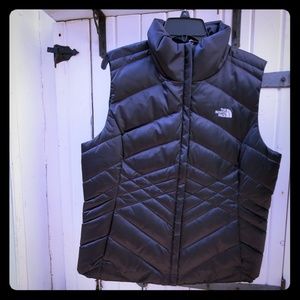 WOMENS NORTH FACE VEST BRAND NEW